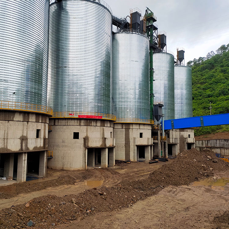 云南地磅5臺電子地磅汽車衡客戶現(xiàn)場調試完成 云南地磅5臺電子地磅汽車衡客戶現(xiàn)場調試完成